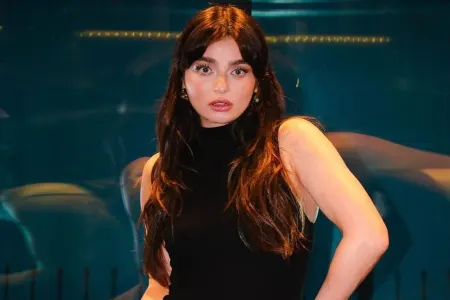 Ayça Ayşin Turan Dohada açılışda iştirak etdi