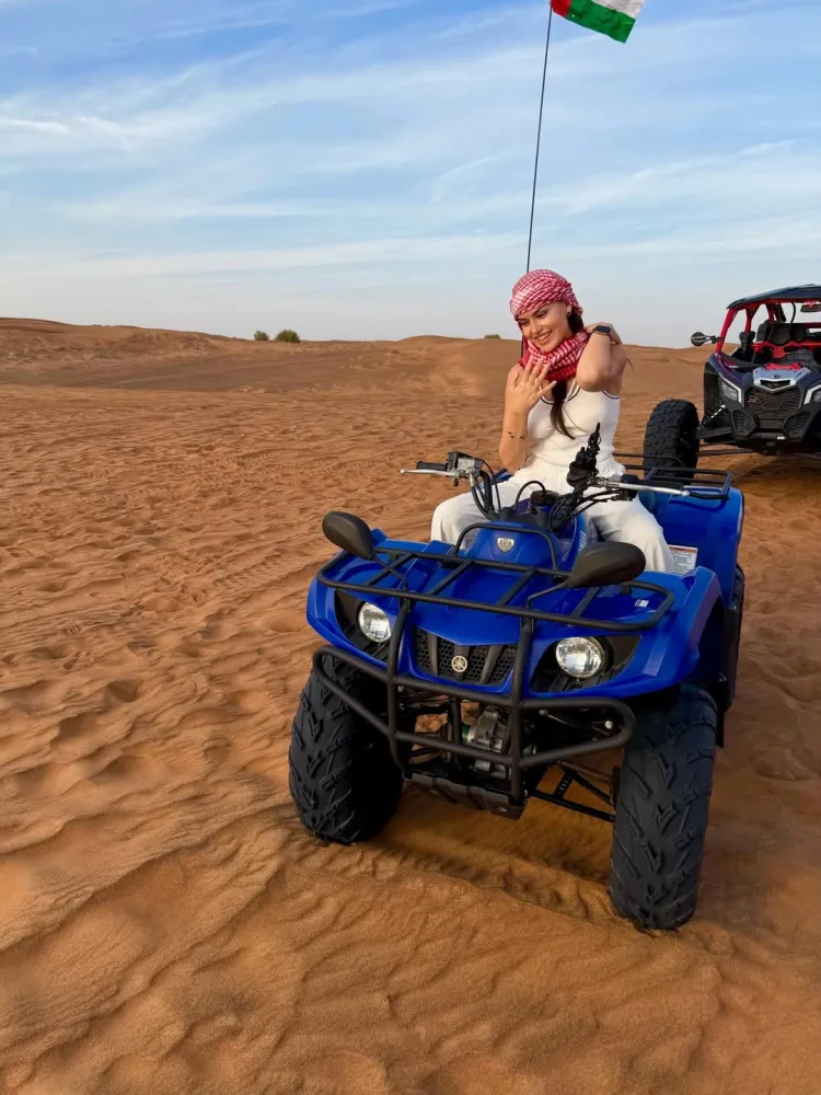 Özçivit ailəsi Dubayda tətildə