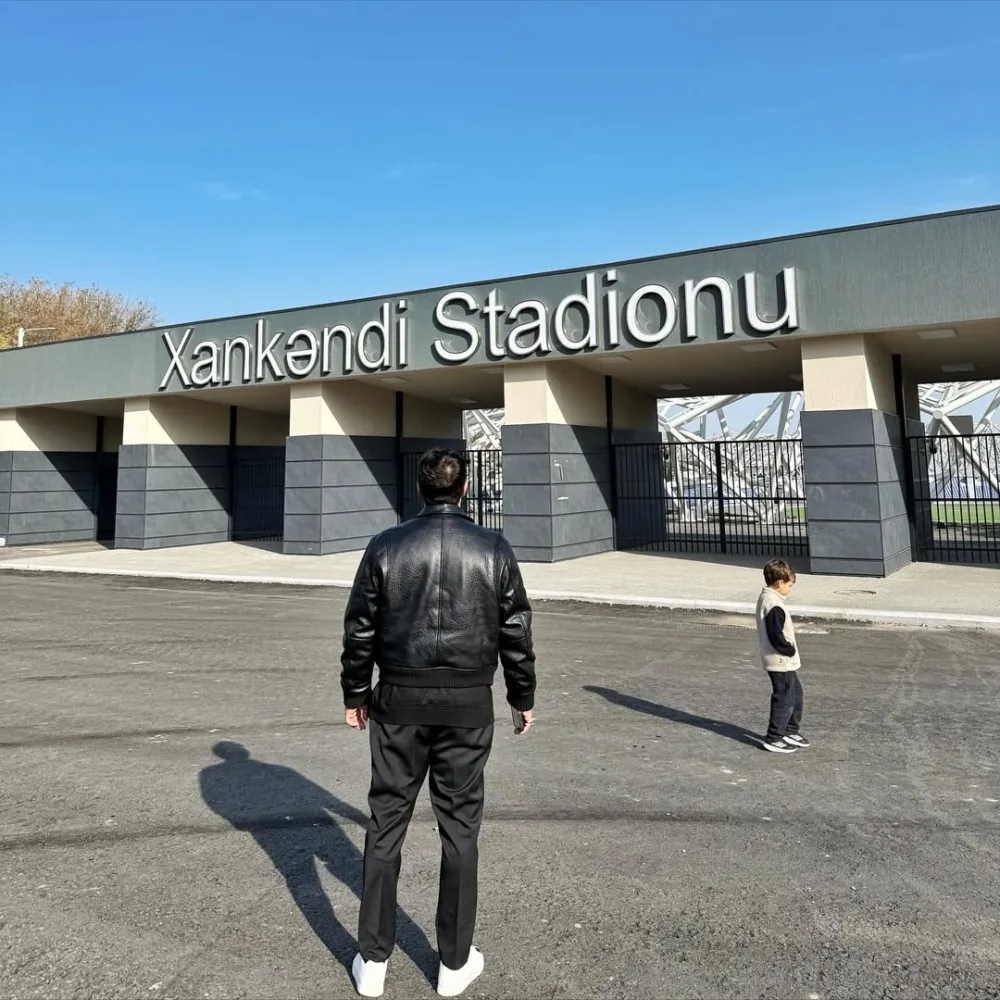 Zamiq Xankəndində “Cənnətim Qarabağ” oxudu