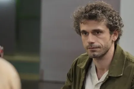 Yiğit Kirazcı “Kızılcık şerbeti”nə qayıdır