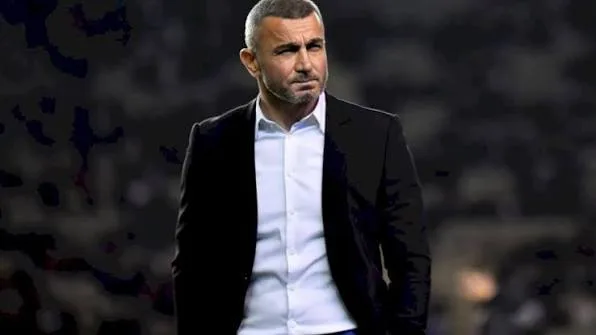 Qurban Qurbanov “Bu şəhərdə”nin səhnəciyindən danışdı