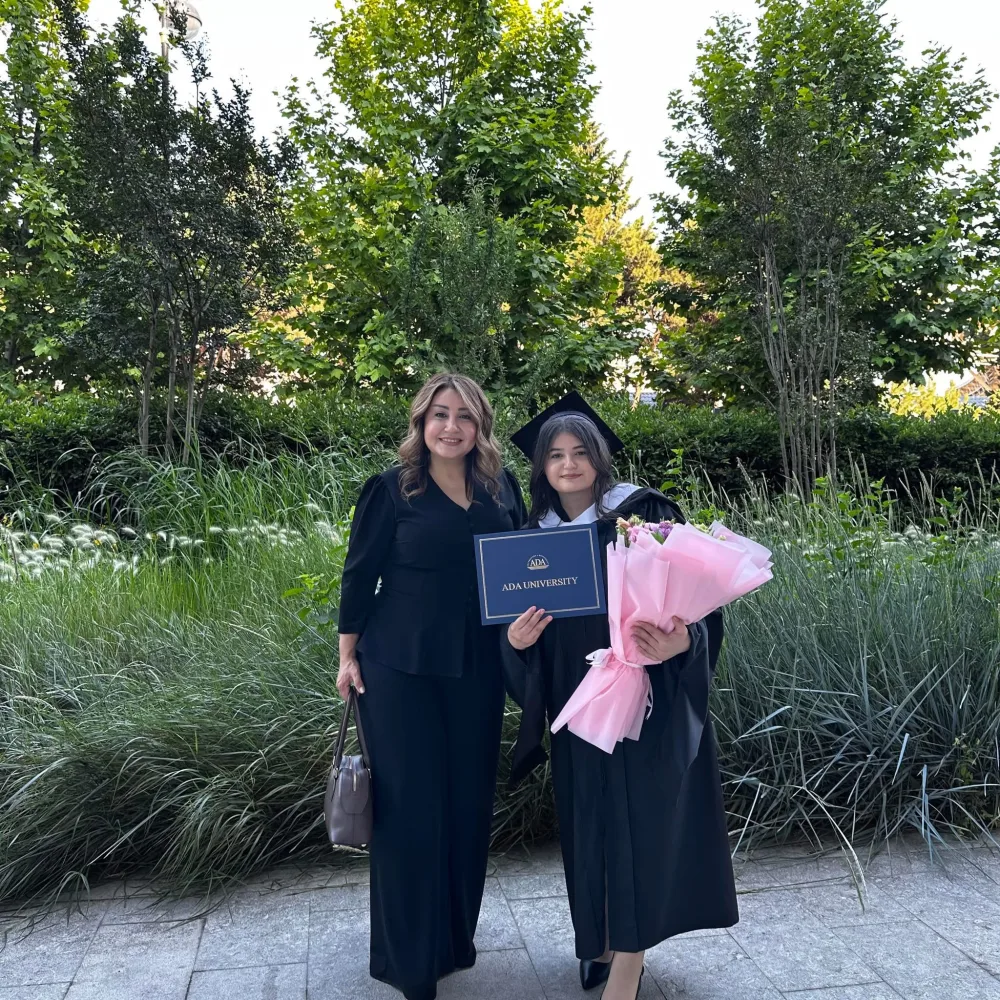 Könül Vəlibəylinin qızı da xəstəxanaya yerləşdirilib - Vəziyyəti orta ağırdır