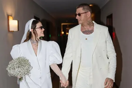 Bir ay əvvəl uşaqları olmuşdu, boşanırlar