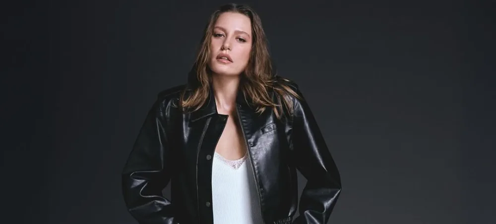 “10 il sonra zirvədə olacağam” -Serenay Sarıkaya