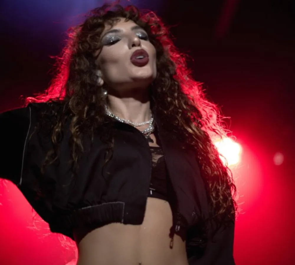 Əfsanə qayıtdı...