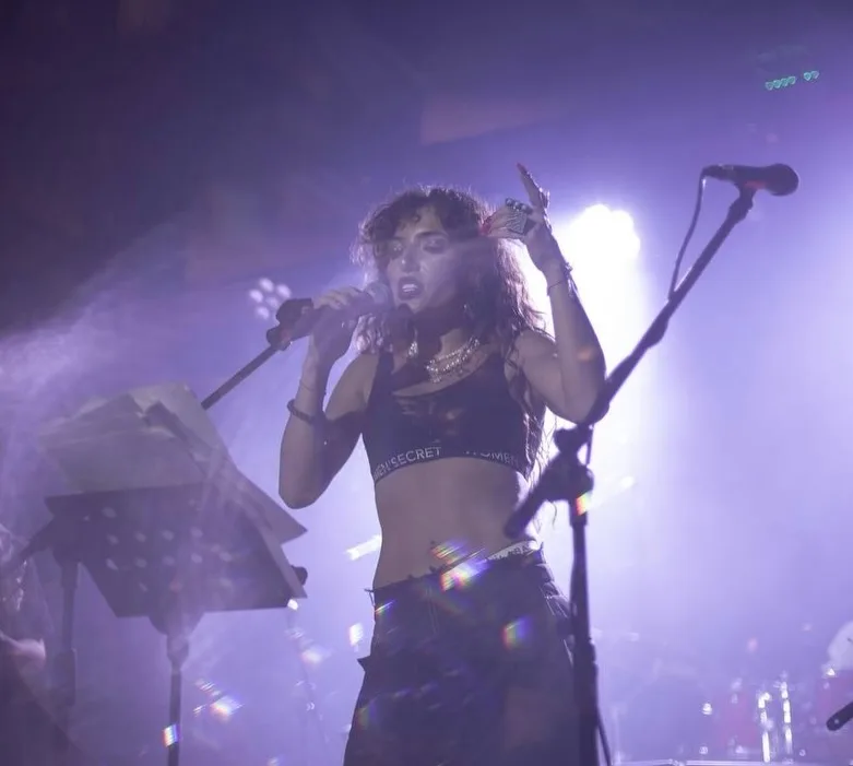 Əfsanə qayıtdı...