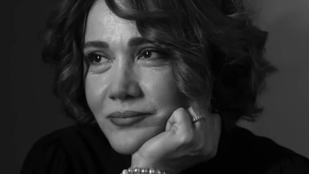 Mehriban Zəki dələduzluqla üzləşdi