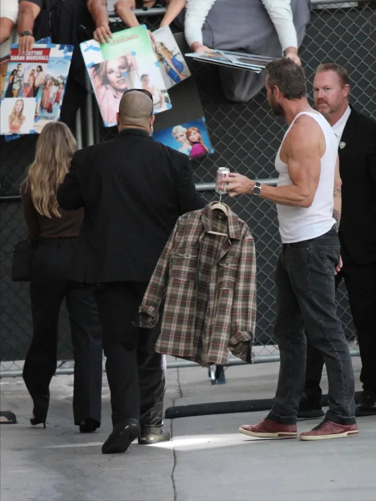 Kristen Bell həyat yoldaşı ilə görüntüləndi