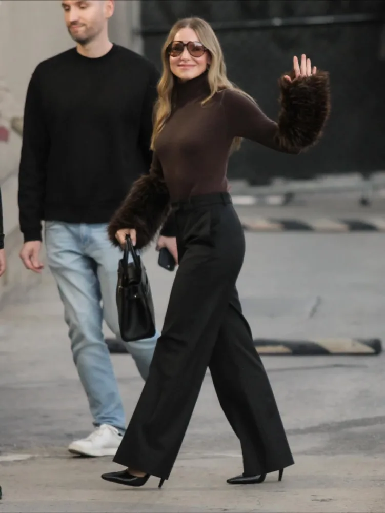 Kristen Bell həyat yoldaşı ilə görüntüləndi