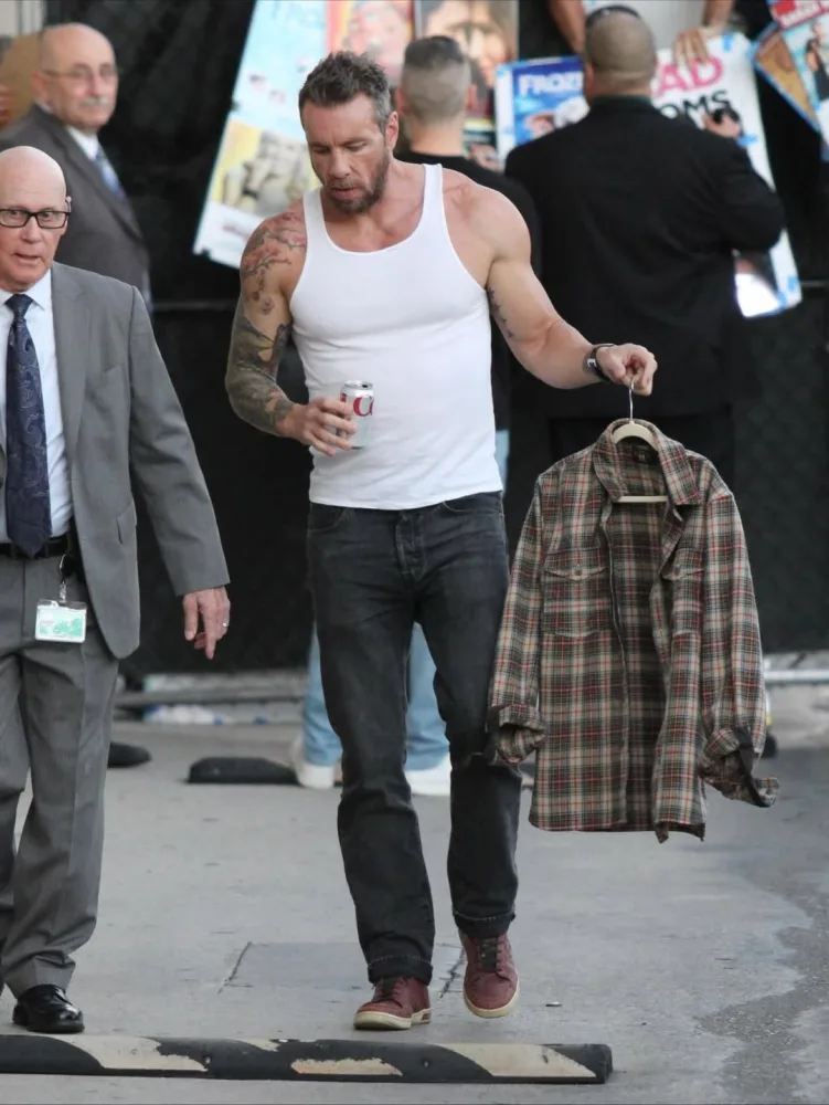 Kristen Bell həyat yoldaşı ilə görüntüləndi