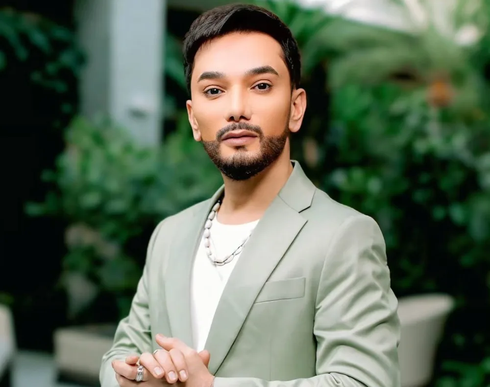 Faiq Ağayevdən yeni fotosessiya