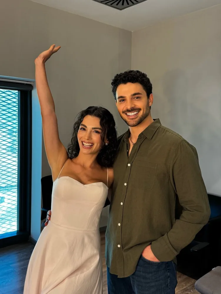 Yeni partnyoruna görə sevgilisindən ayrıldı