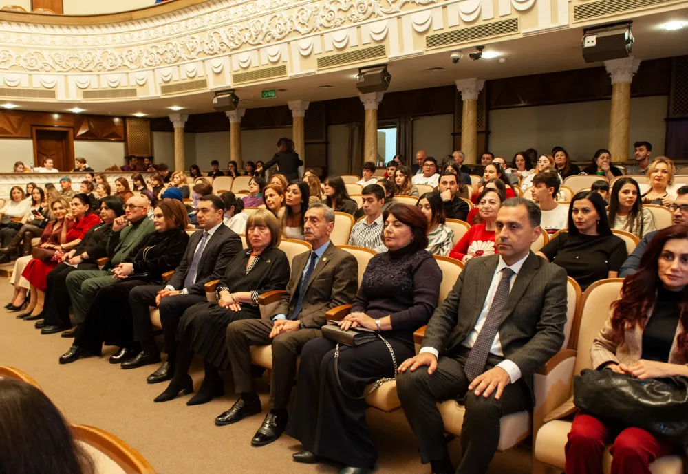 Amaliya Pənahova Dram Teatrda “Xurşidbanu Natəvan”la yad edildi - Foto