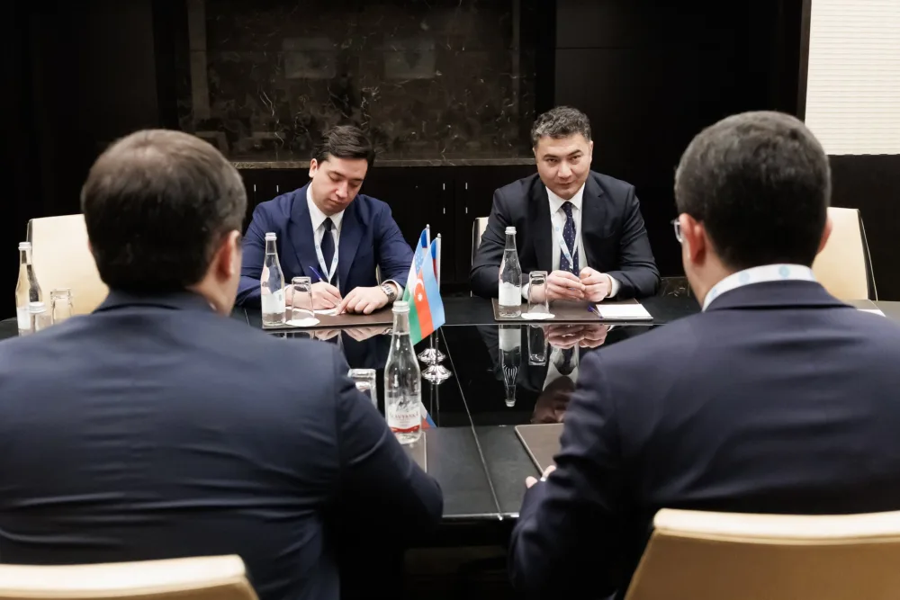  Özbəkistan nümayəndə heyəti ilə görüş keçirilib