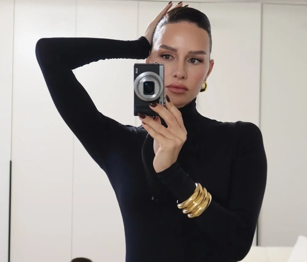 Ayda 3 milyon qazanır