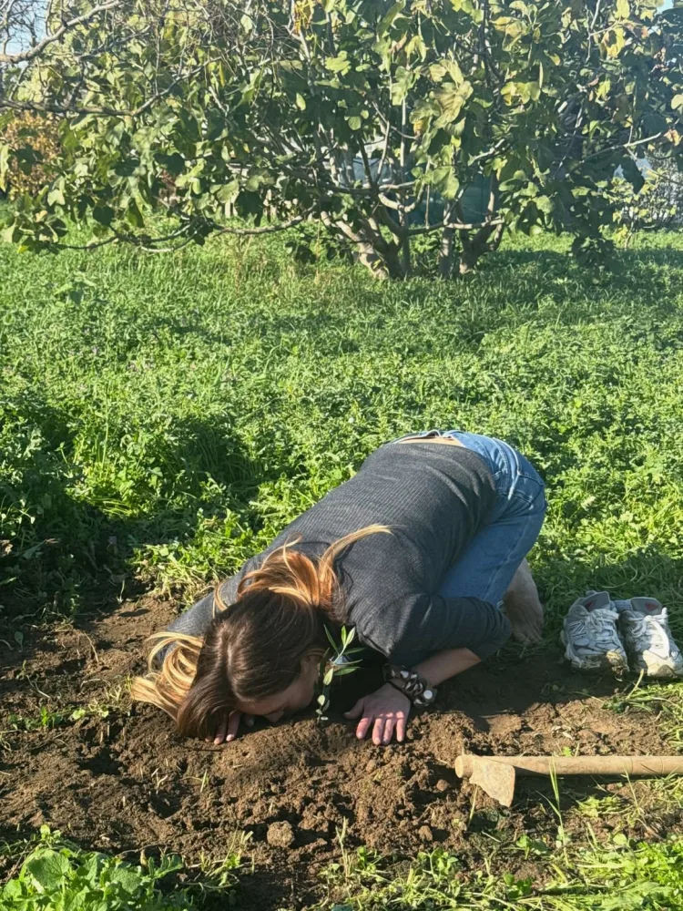 Melis xeyriyyə aksiyasına qoşuldu