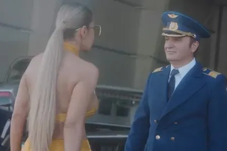 Rəqsanə əri ilə birgə çəkildiyi klipdən kadrlar paylaşdı