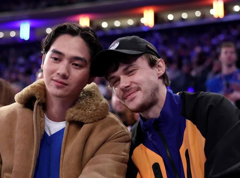 Basketbol oyununda öpüşdülər