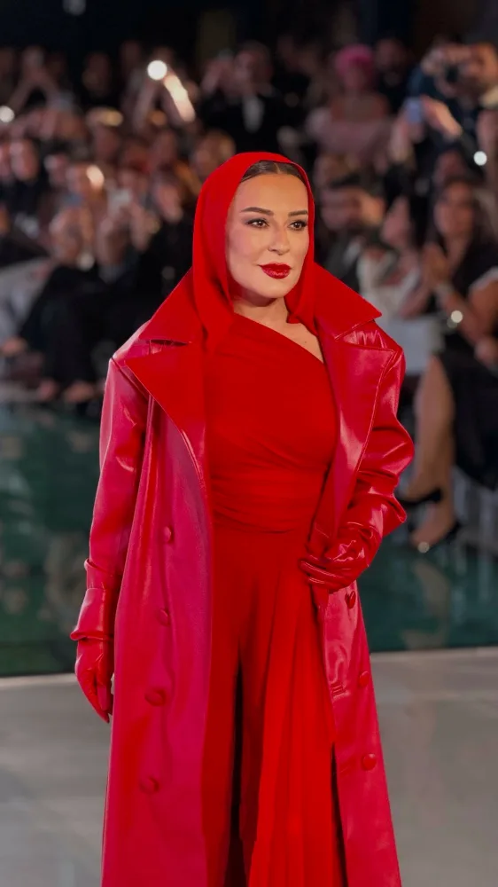 Tünzalə Ağayeva podiuma çıxdı