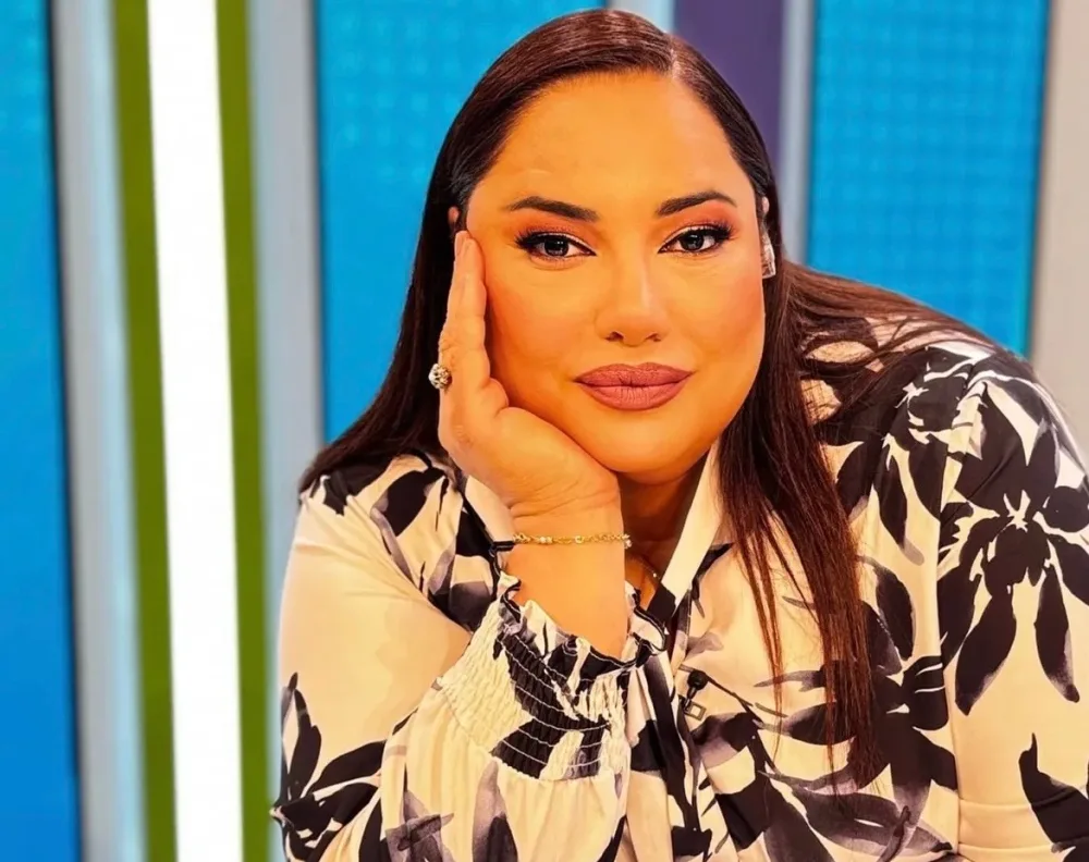 Aytən Səfərova AZAL-dan şikayətləndi