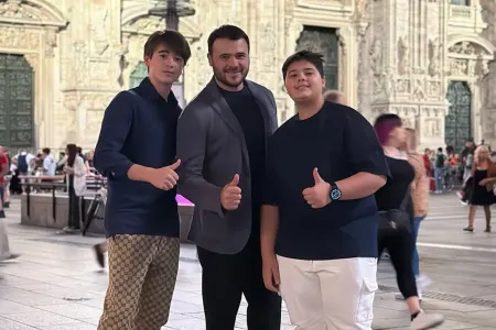 Emindən oğlanlarına təbrik