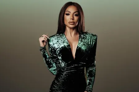 Lətifə ad günündən paylaşım etdi