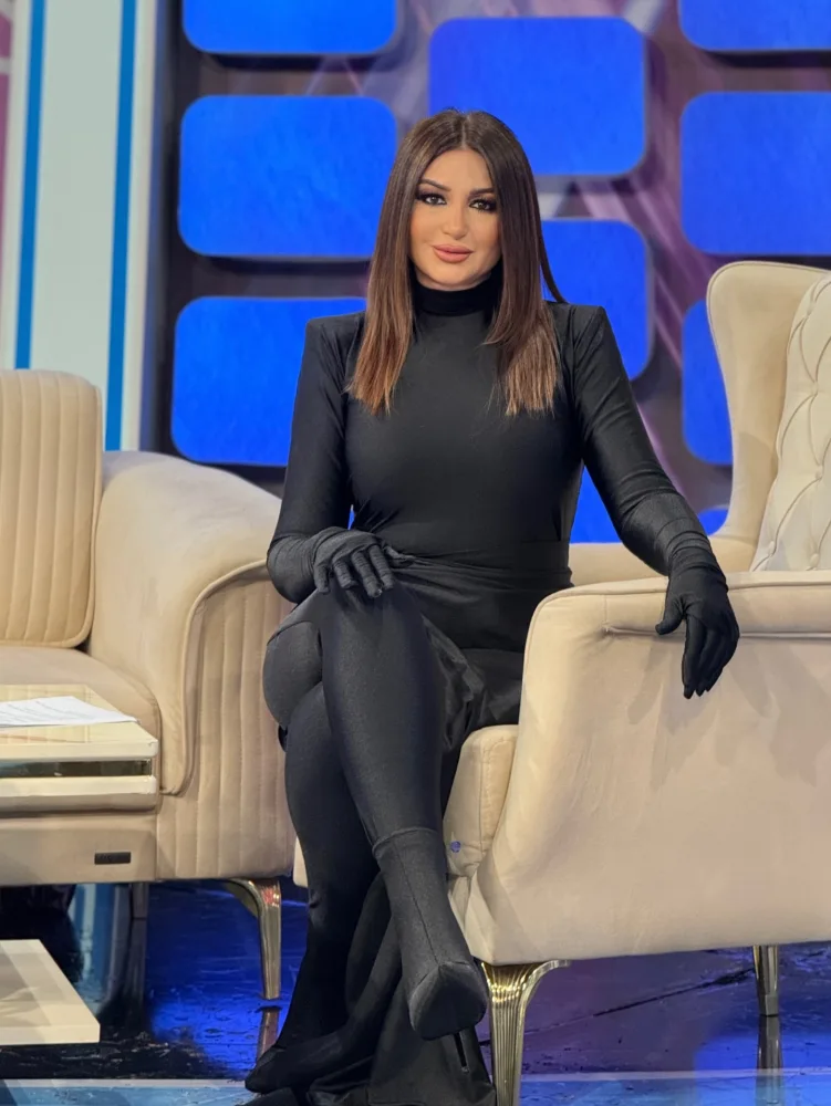 Dilarə Əliyeva fərqli stildə