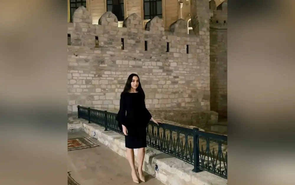 Leyla Əliyeva İçərişəhərdən paylaşım etdi - Video