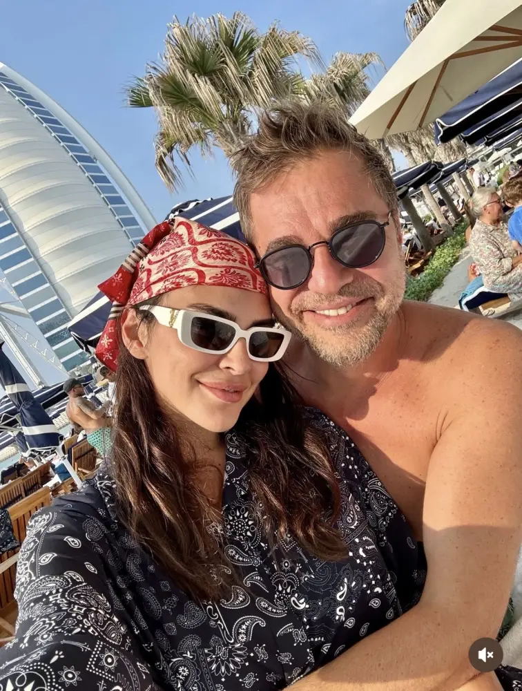 Həyat yoldaşının ad gününü bu sözlərlə təbrik etdi