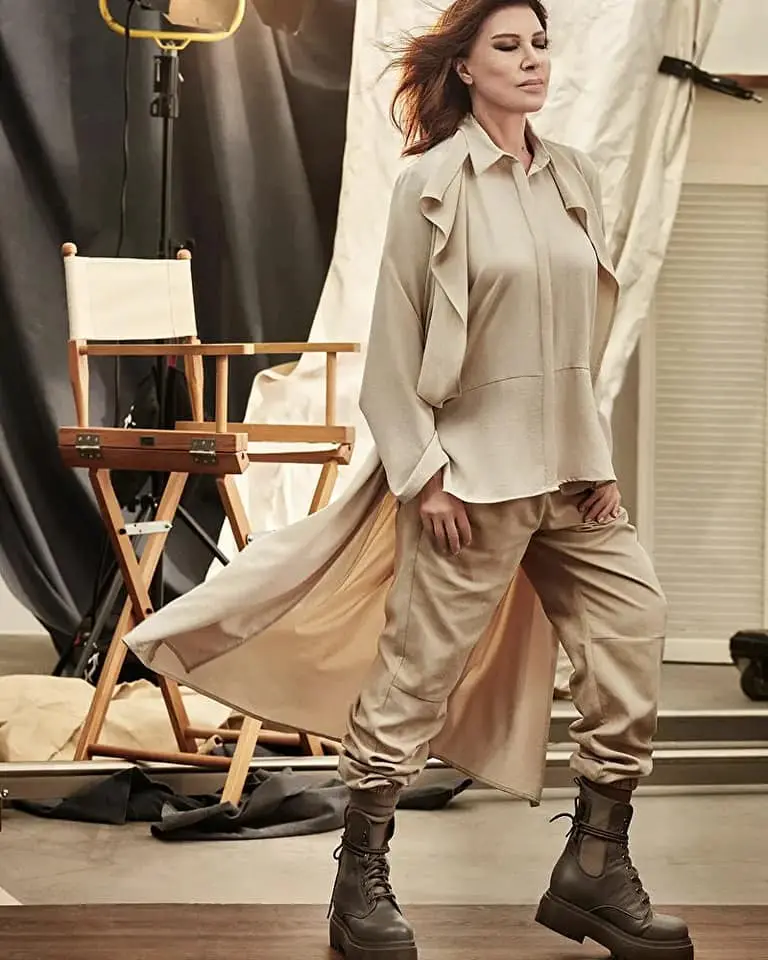 “Əynimdəki şalvarı 20 ildir geyinirəm”