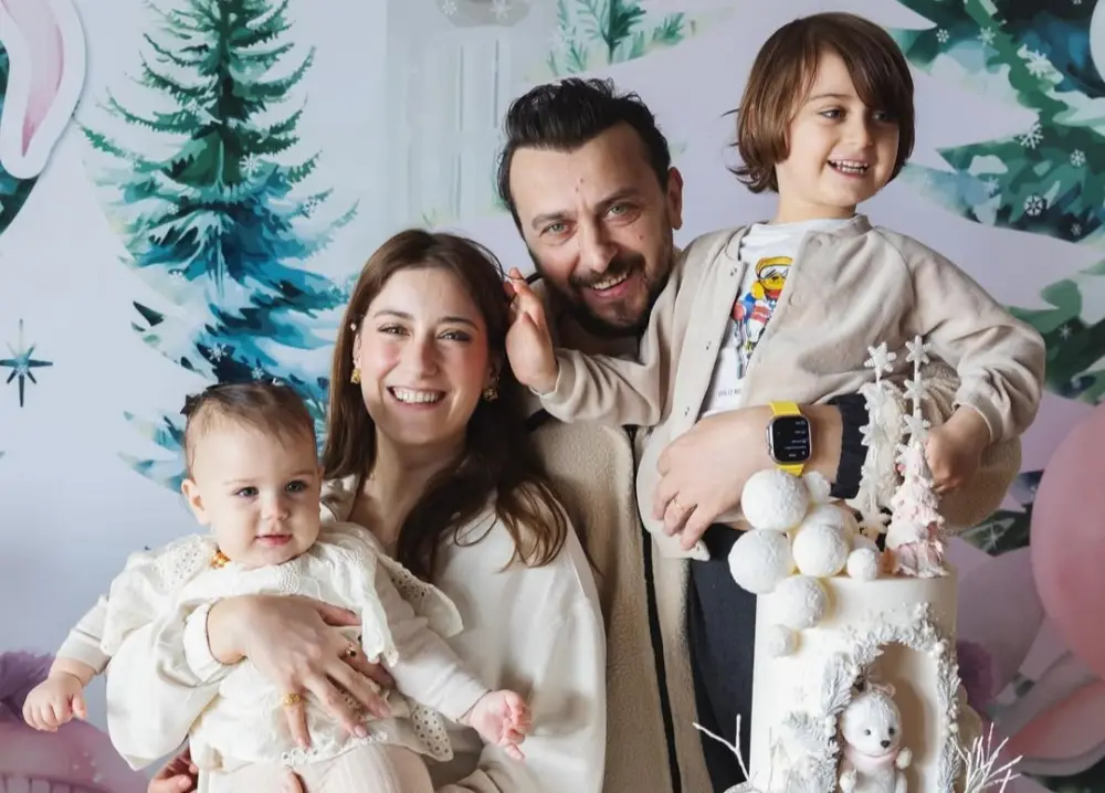 Oğlunun bəstələdiyi musiqidən filmində istifadə edib