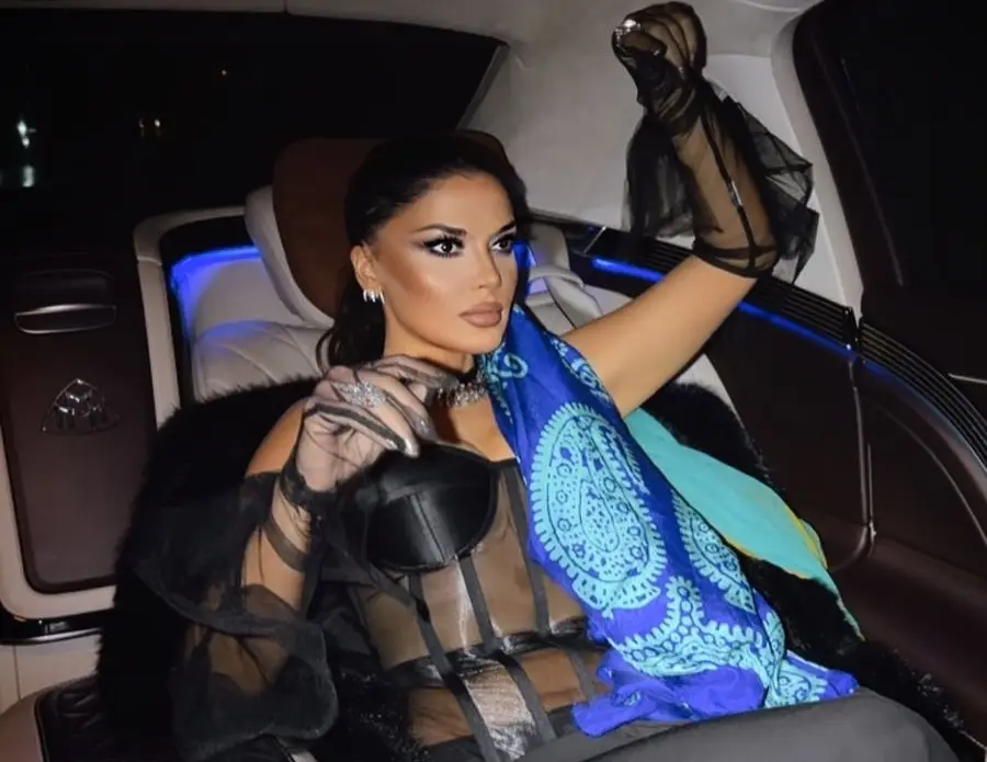 Natavanın AzTV-dəki geyimi diqqət çəkdi