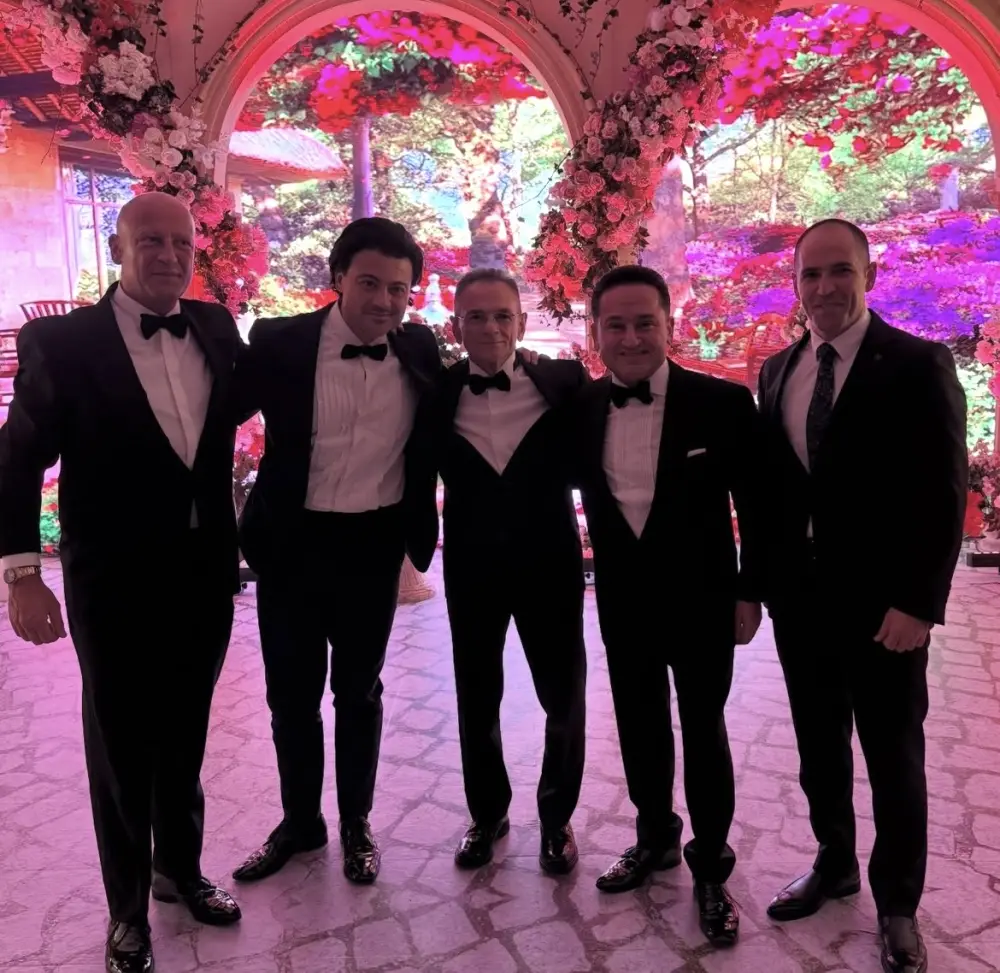 Mədət Quliyev Murad Dadaşovun oğlunun toyunda iştirak edib