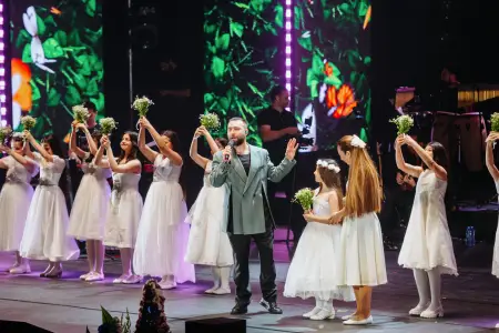 Azad Şabanov “Qızım” mahnısını təqdim etdi 