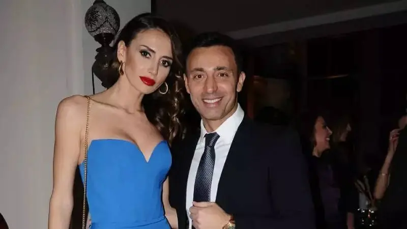 Keçmiş xanımı Mustafanı məhkəməyə verdi