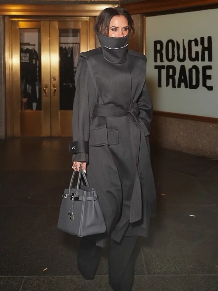 Viktoriya soyuqdan belə qorundu