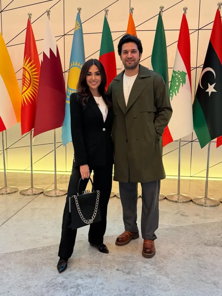 Pərvin yeni fotolarını paylaşdı