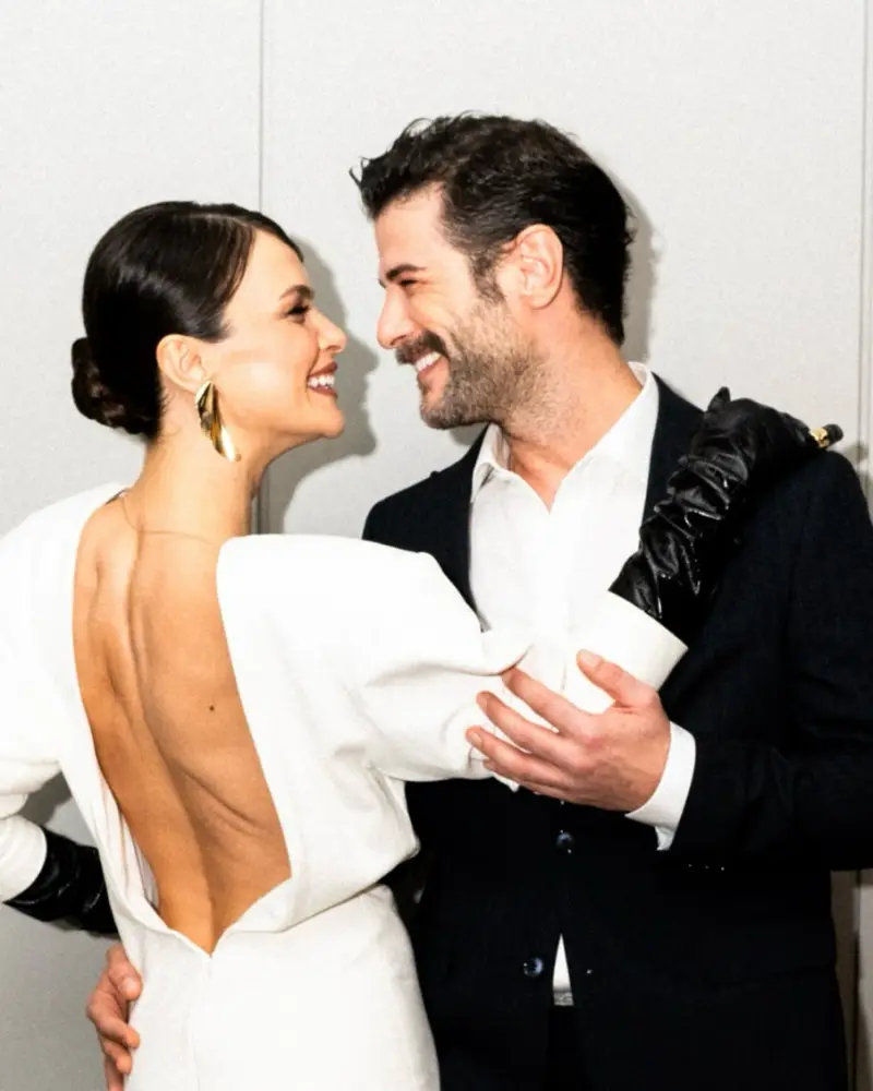 “Uzak Şehir”in “Alya”sı sevgilisi ilə...