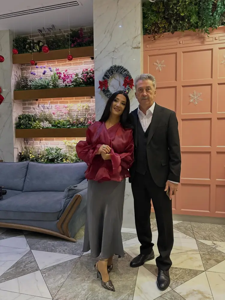 Sənətçilər onun ad gününə toplaşdılar