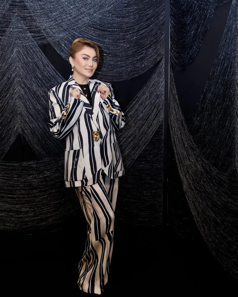 “Əsl incəlik isə başqalarının zövqlərini qəbul edə bilməkdir”