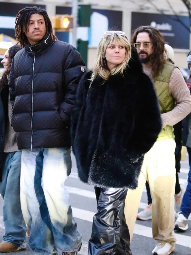 Heidi Klum ailəsi ilə gəzintidə...