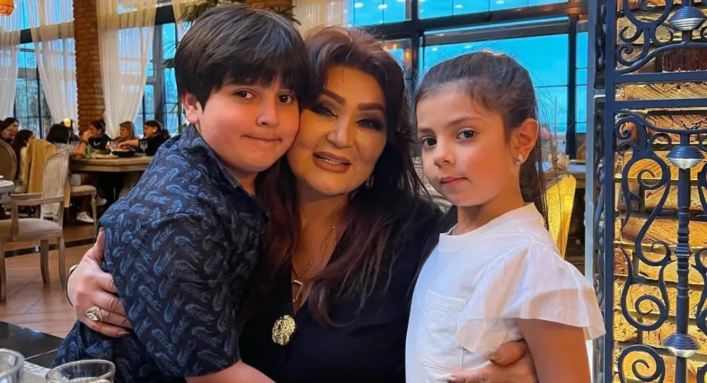 Nəvələri efirdə Xalq artistinə sürpriz etdilər