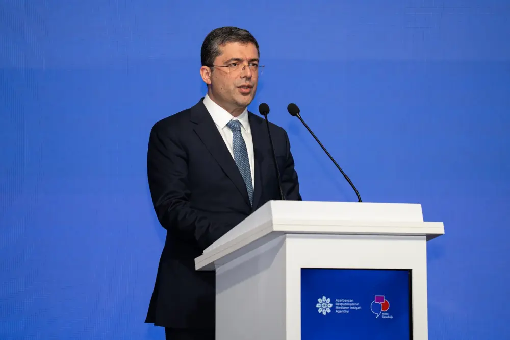 “Rəqəmsallaşma, Süni İntellekt və Media Savadlılığı” mövzusunda konfrans keçirilib