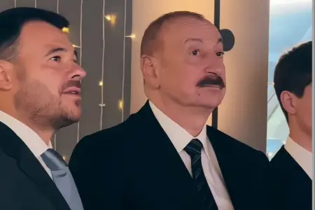 Emin Prezidenti təbrik etdi 