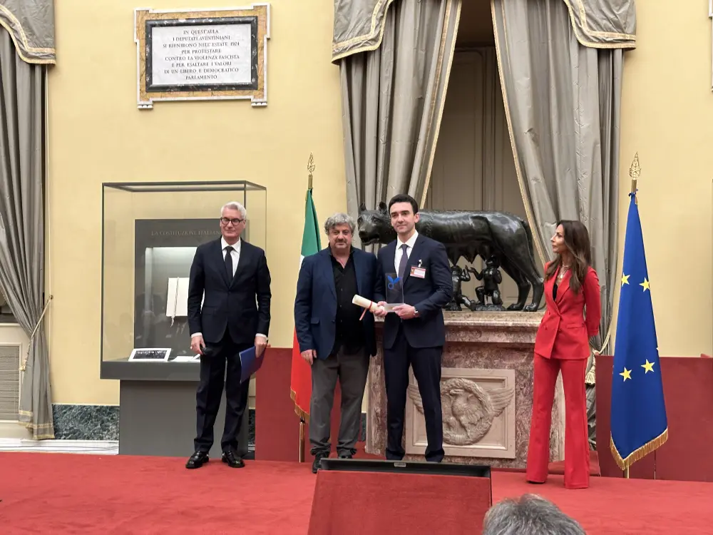 Heydər Əliyev Fondu İtaliyanın “Laurentum” mükafatı ilə təltif olundu - Fotolar