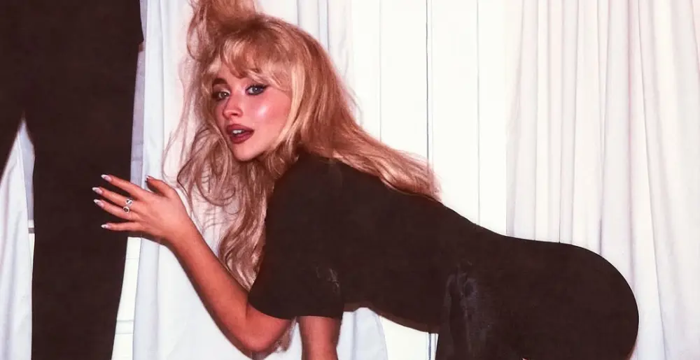 Sabrina qalmaqallı albomundan “bonus trek” yayımladı