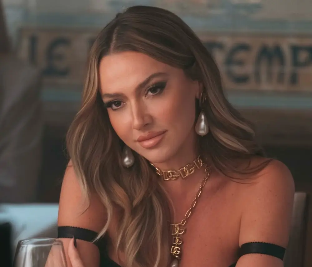 Hadise 50 min təzminat alacaq