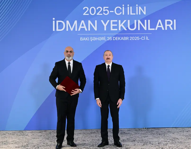 İlham Əliyev bu idmançılara ev verdi