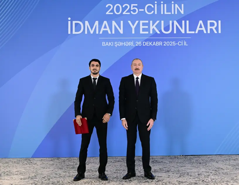 İlham Əliyev bu idmançılara ev verdi