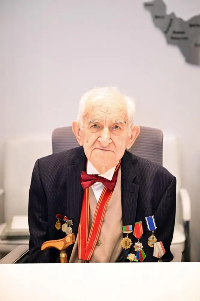 Mədəniyyət xadimlərinə dövlət təltifləri təqdim olundu - Fotolar